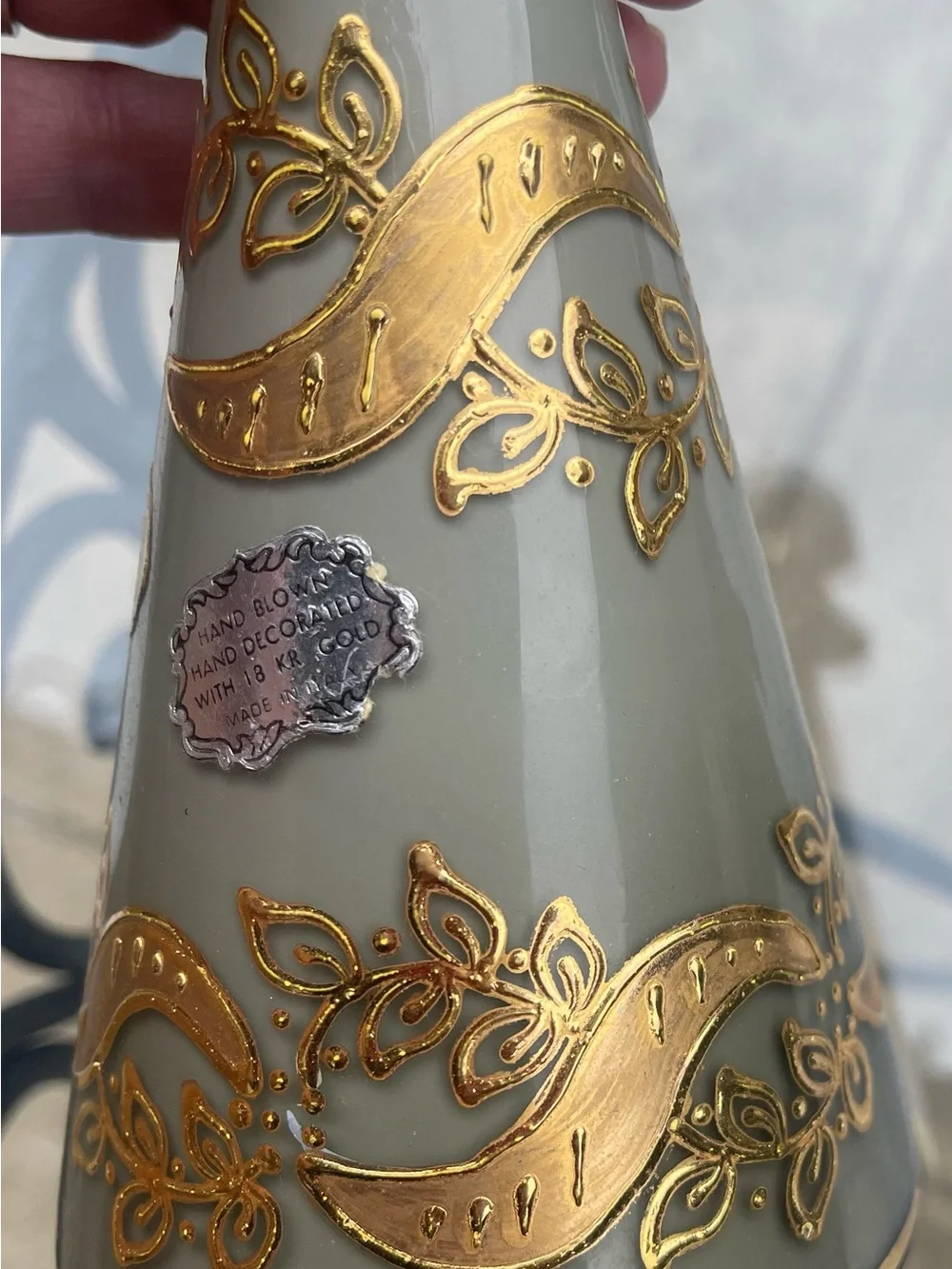Vintage Italian Hand Blown Glass Vase – Hand Decorated 18K Gold Old Hollywood